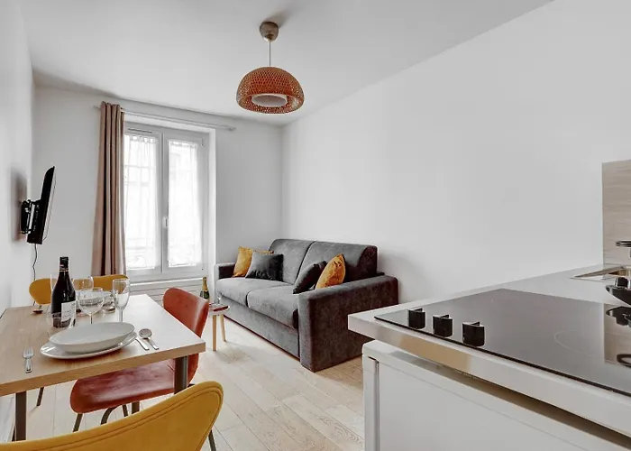 521 Mederic - Modern 17 Appartement Parijs